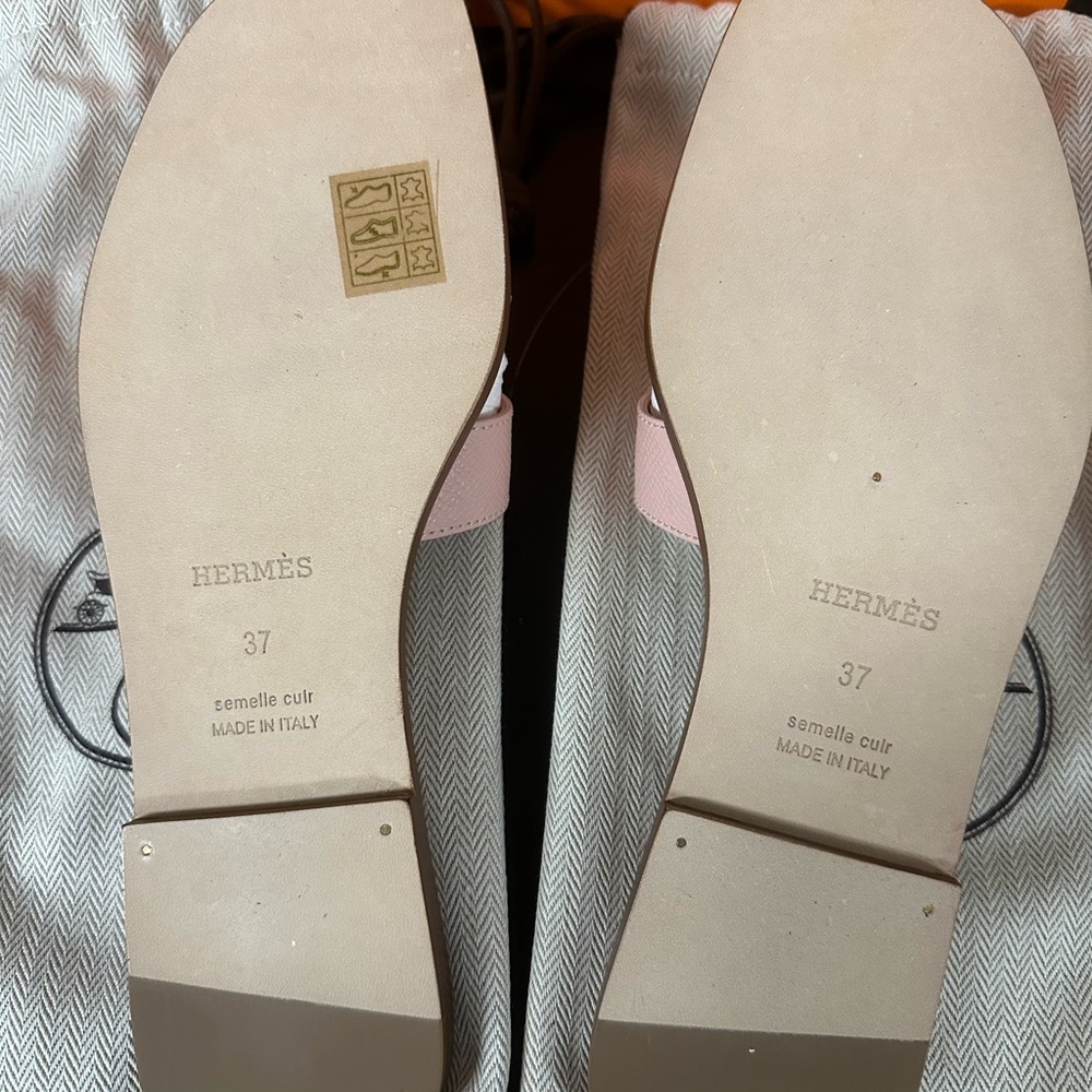 Authentic Hermes Pink Women's Sandals - Picture 3 of 3